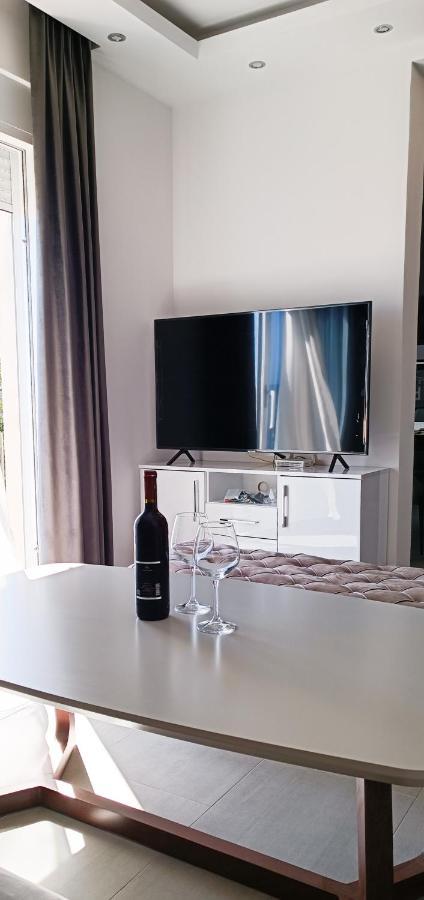 Eden Apartments Тиват Экстерьер фото